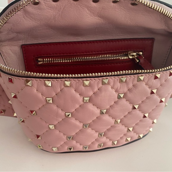 VALENTINO ROCKSTUD BELT BAG - Picture 4 of 9